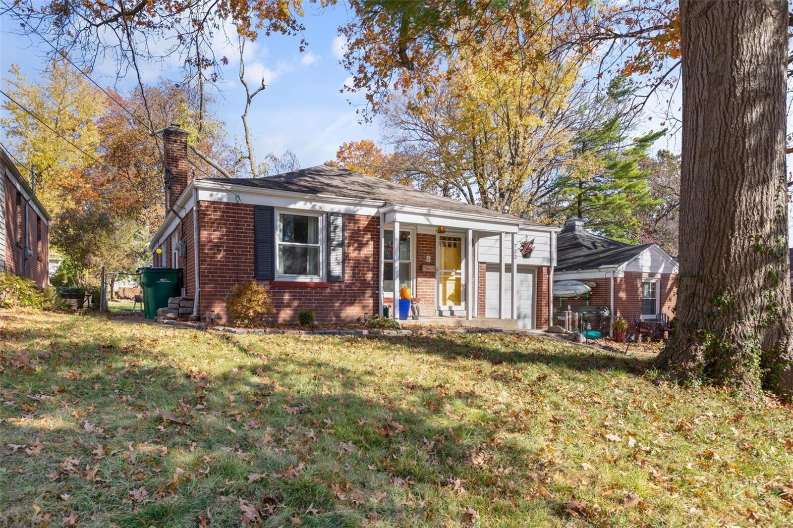 Property Photo: 733 Yale Avenue MO 63119