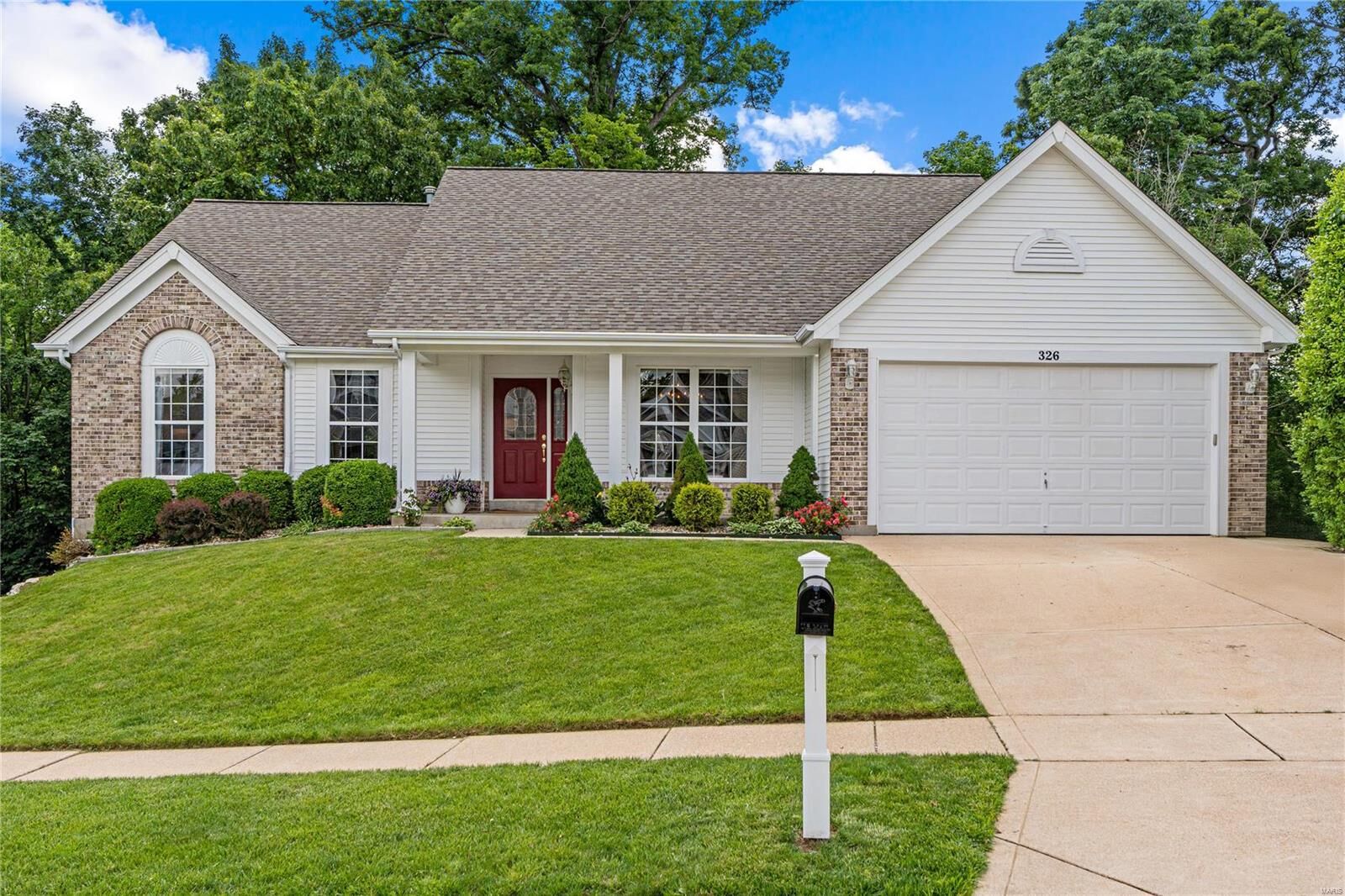 Property Photo:  326 Galloway Oaks Drive  MO 63021 
