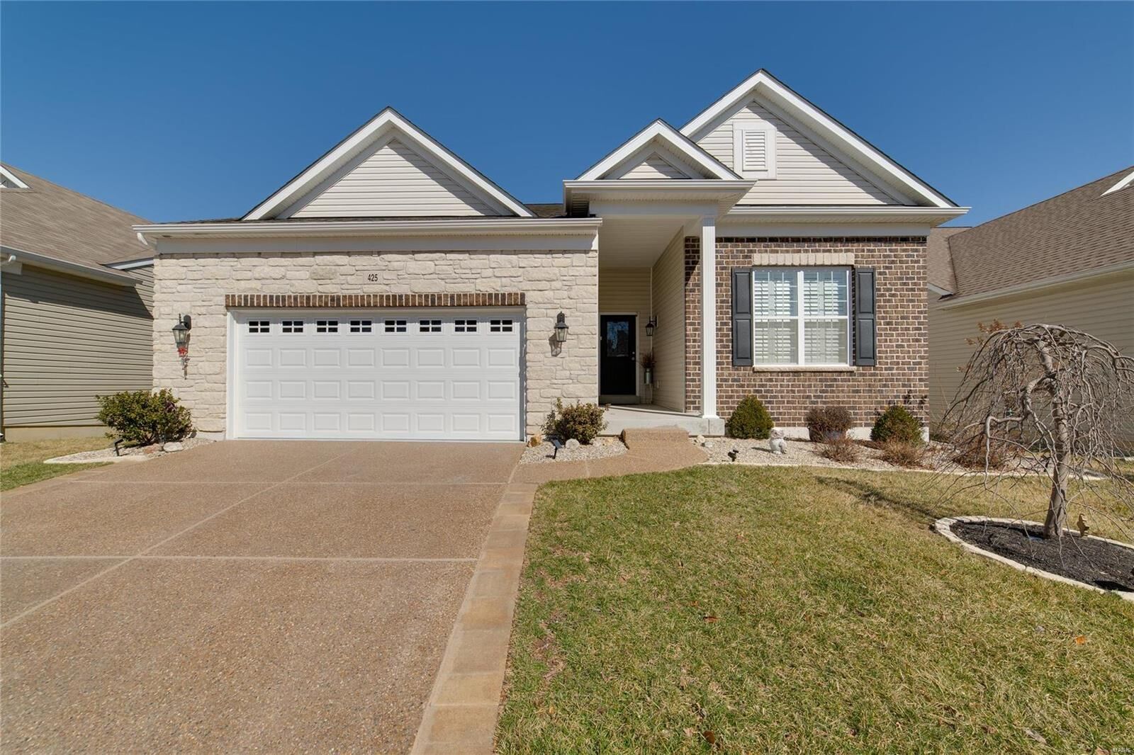 Property Photo: 425 Barn Swallow Drive MO 63367