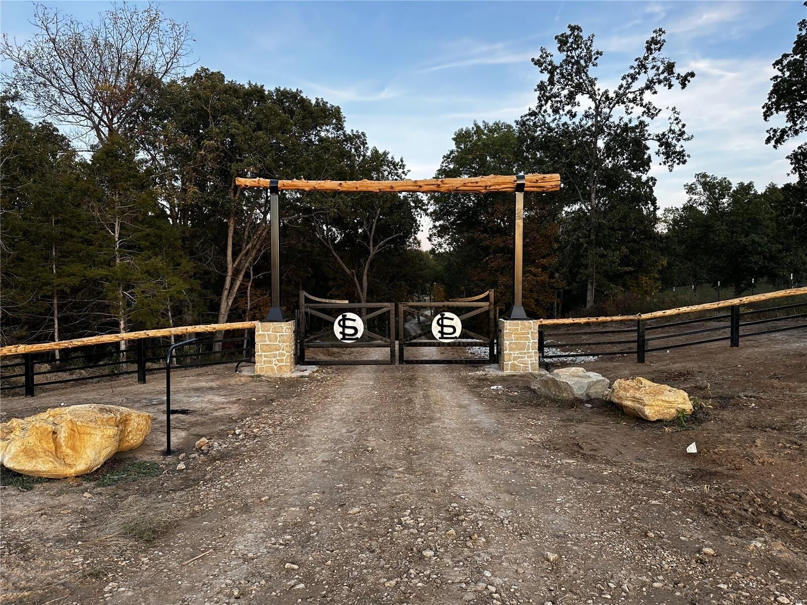 Property Photo: 6 Hagan Lane MO 65069