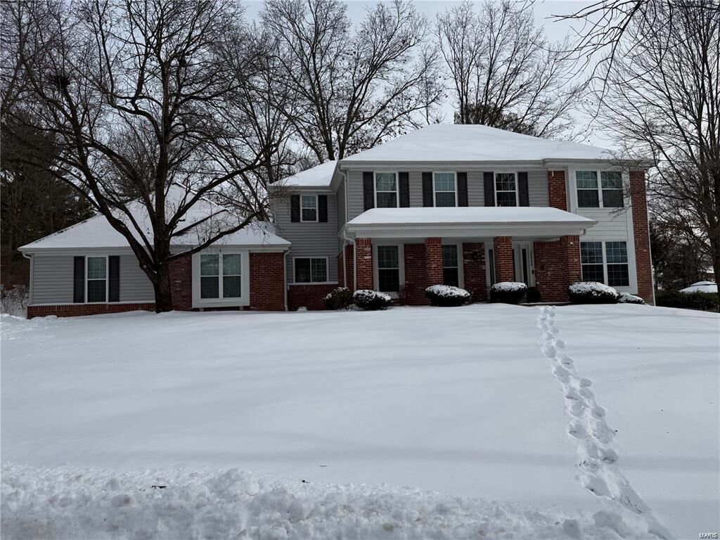 Property Photo:  15948 Eagles Landing Court  MO 63017 