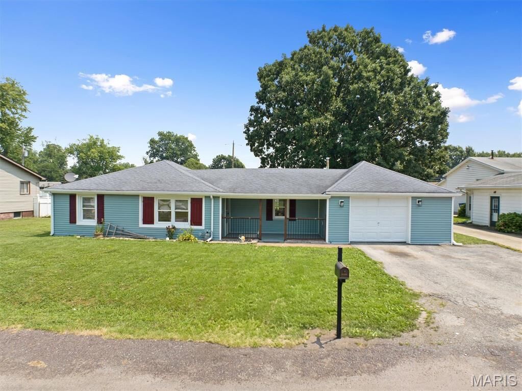Property Photo: 434 Ohio Avenue IL 62087