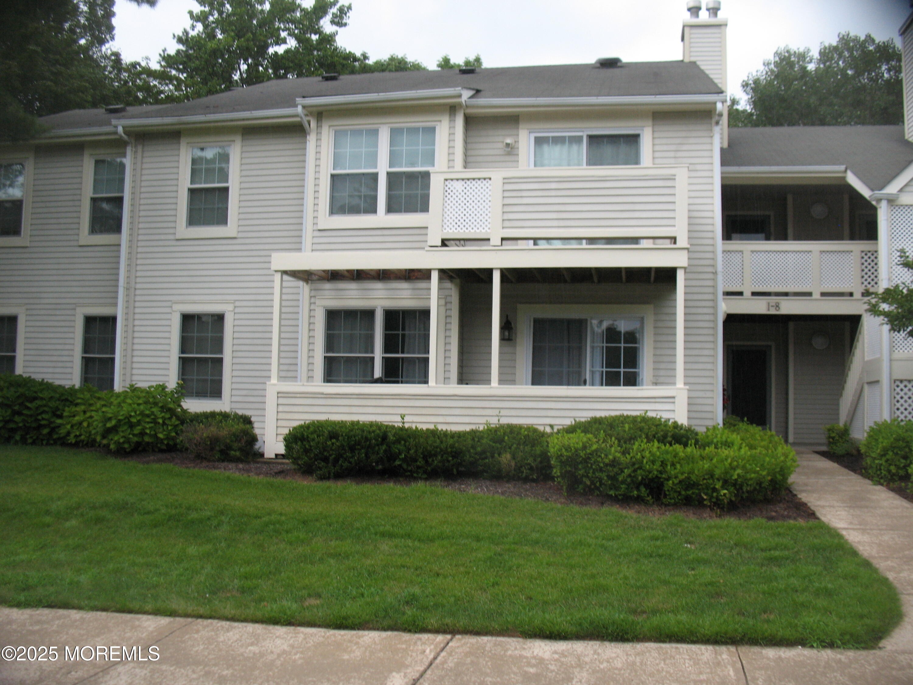 2 White Oak Court  Howell NJ 07731 photo