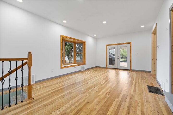 Property Photo: 132 Harney Street SD 57730