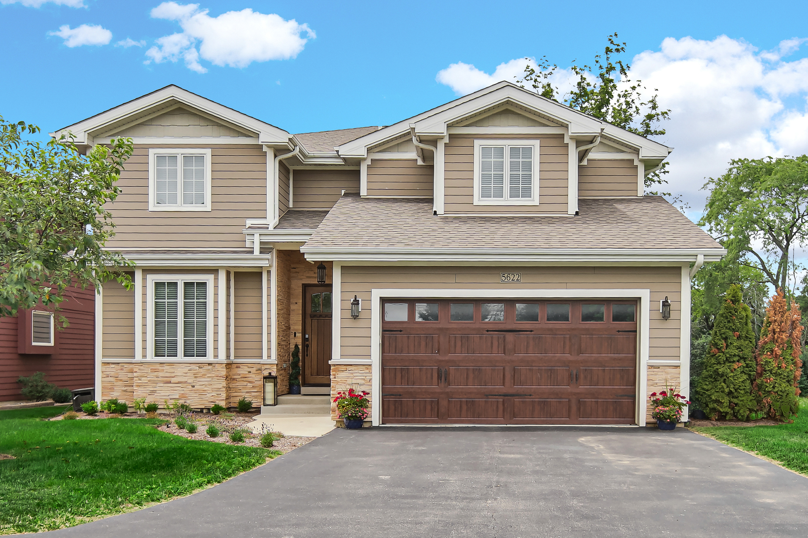 Property Photo: 5622 Belmont Road IL 60516