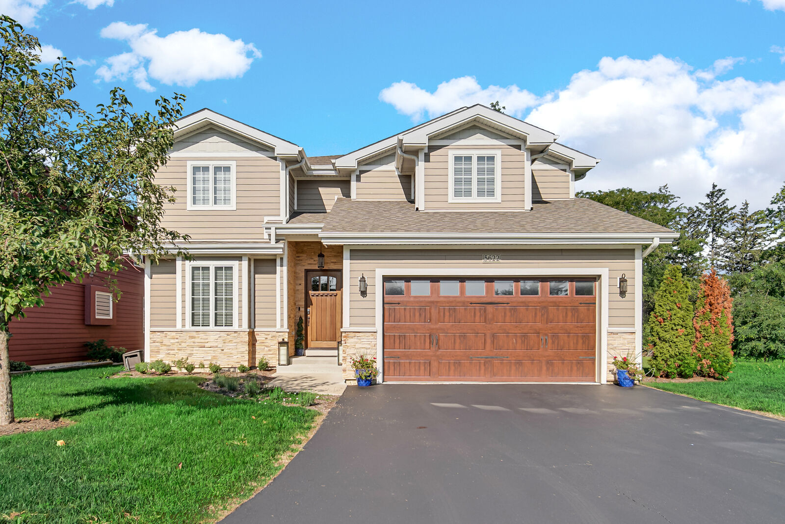 Property Photo:  5622 Belmont Road  IL 60516 