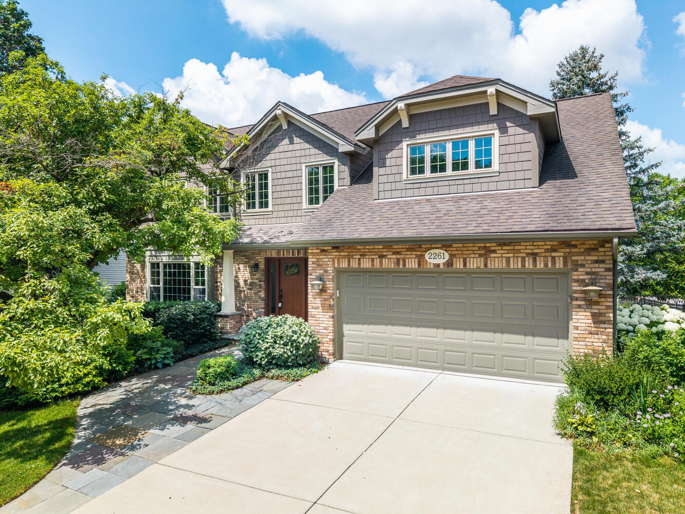 Property Photo:  2261 Remington Drive  IL 60565 