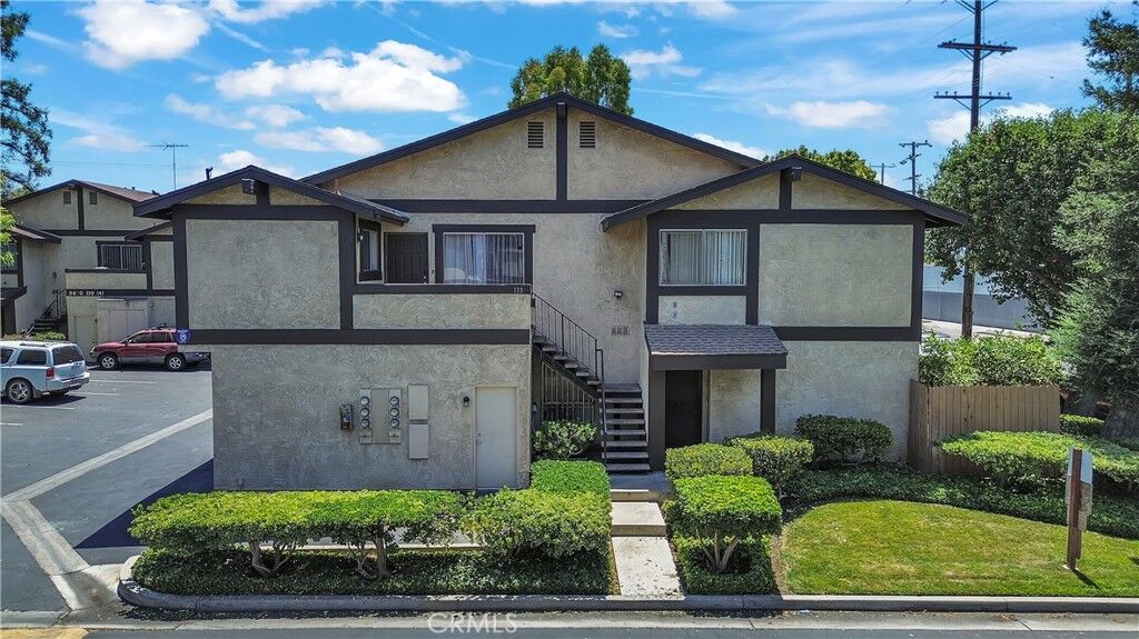 Property Photo:  9800 Vesper Ave 133  CA 91402 