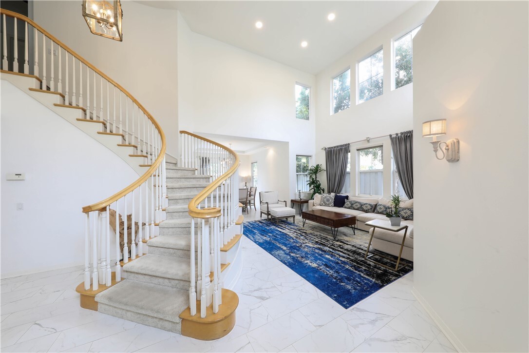 Property Photo: 27 Vienne CA 92606
