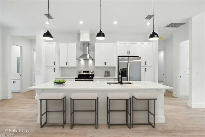 Property Photo:  3459 18th Ave SE  FL 34117 