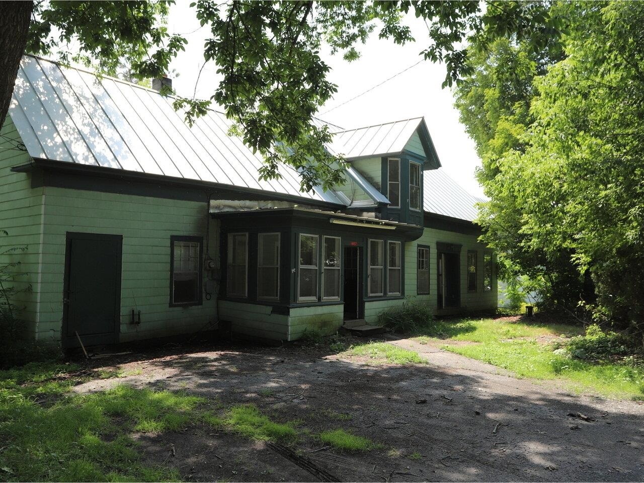 Property Photo: 4457 Vt Route 14 VT 05068