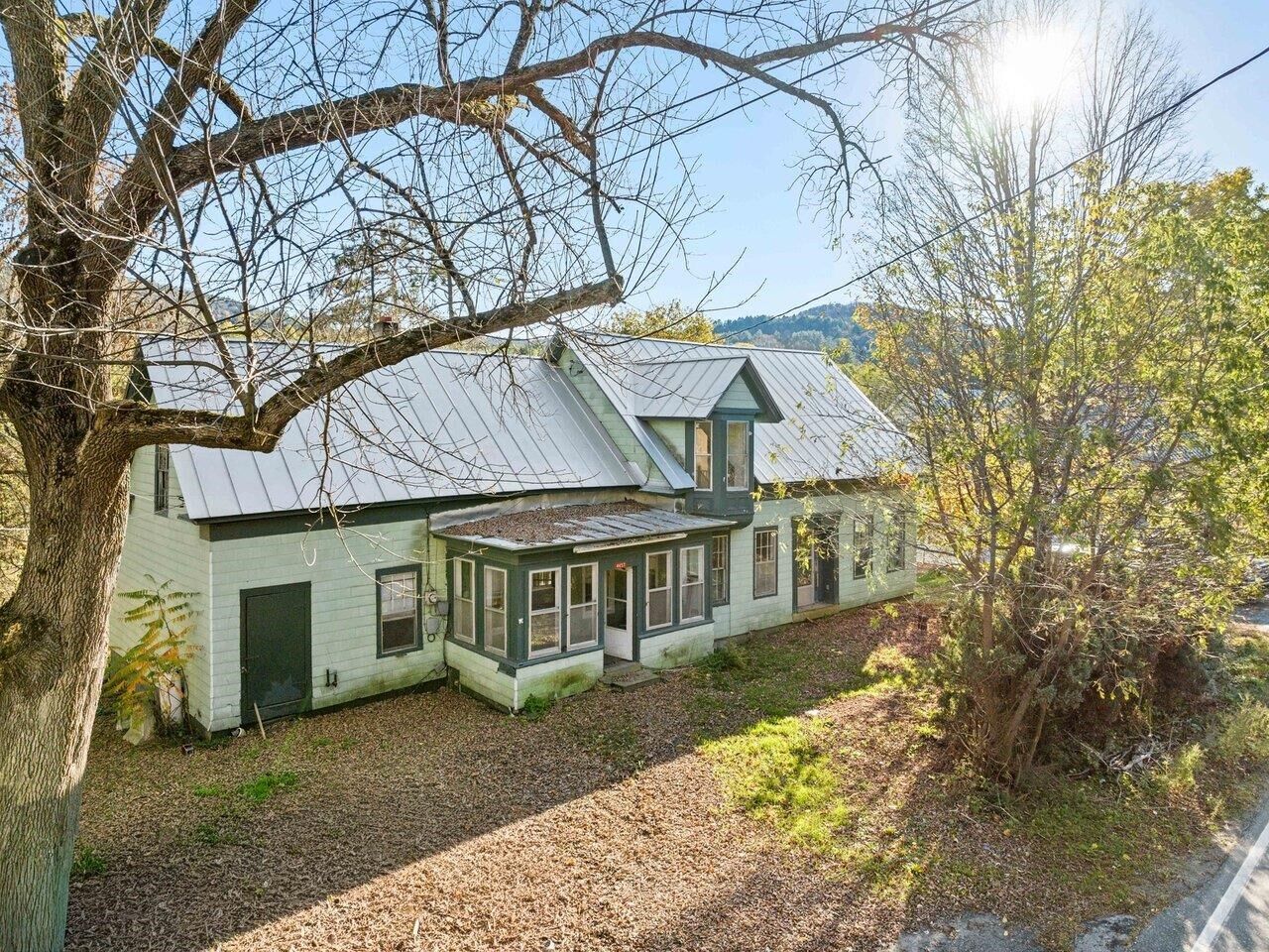 Property Photo: 4457 Vt Route 14 VT 05068