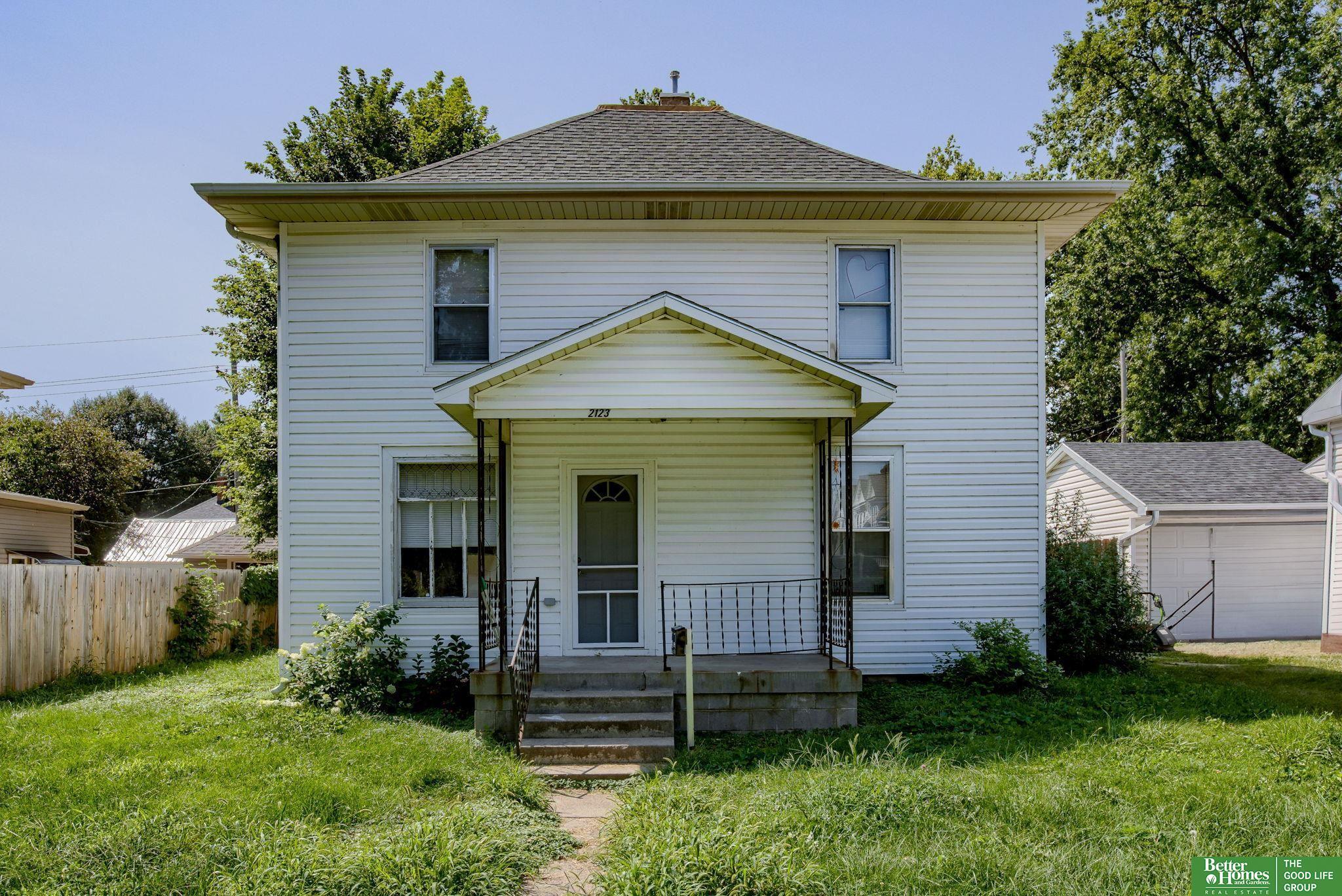 Property Photo: 2123 Washington Street NE 68008