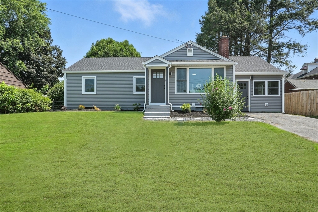 Property Photo: 117 Croyden Ter MA 01104