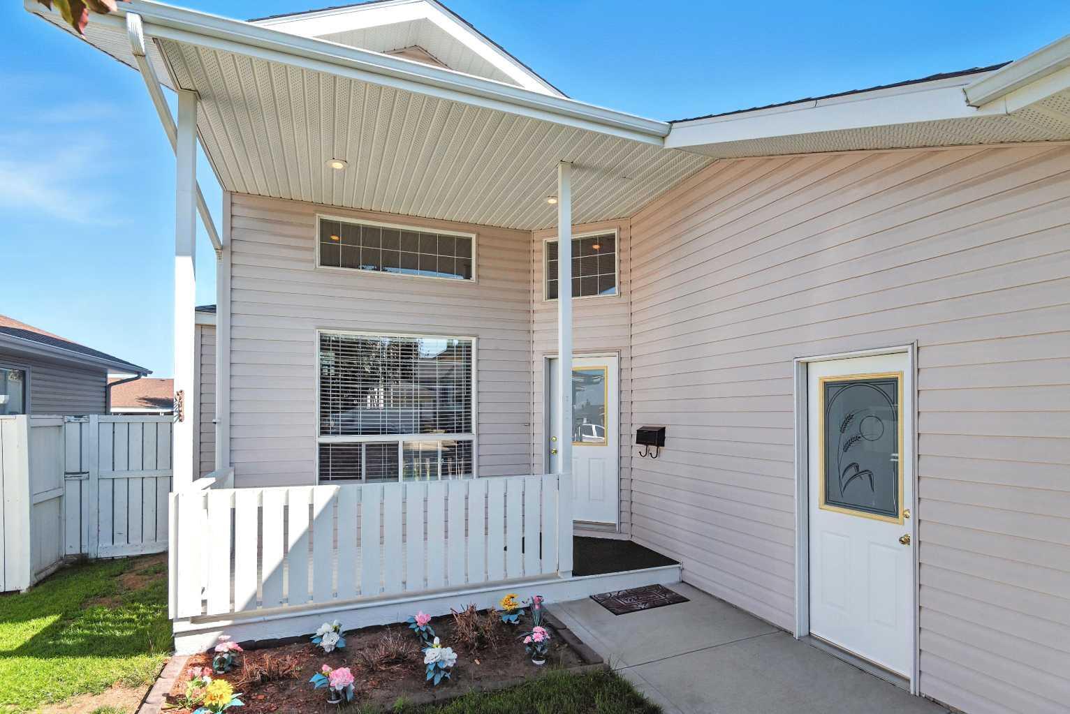Property Photo: 40 Ammeter Close AB T4R 2Y5