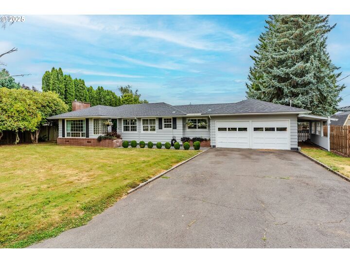 Property Photo:  5441 SE Welch Rd  OR 97080 