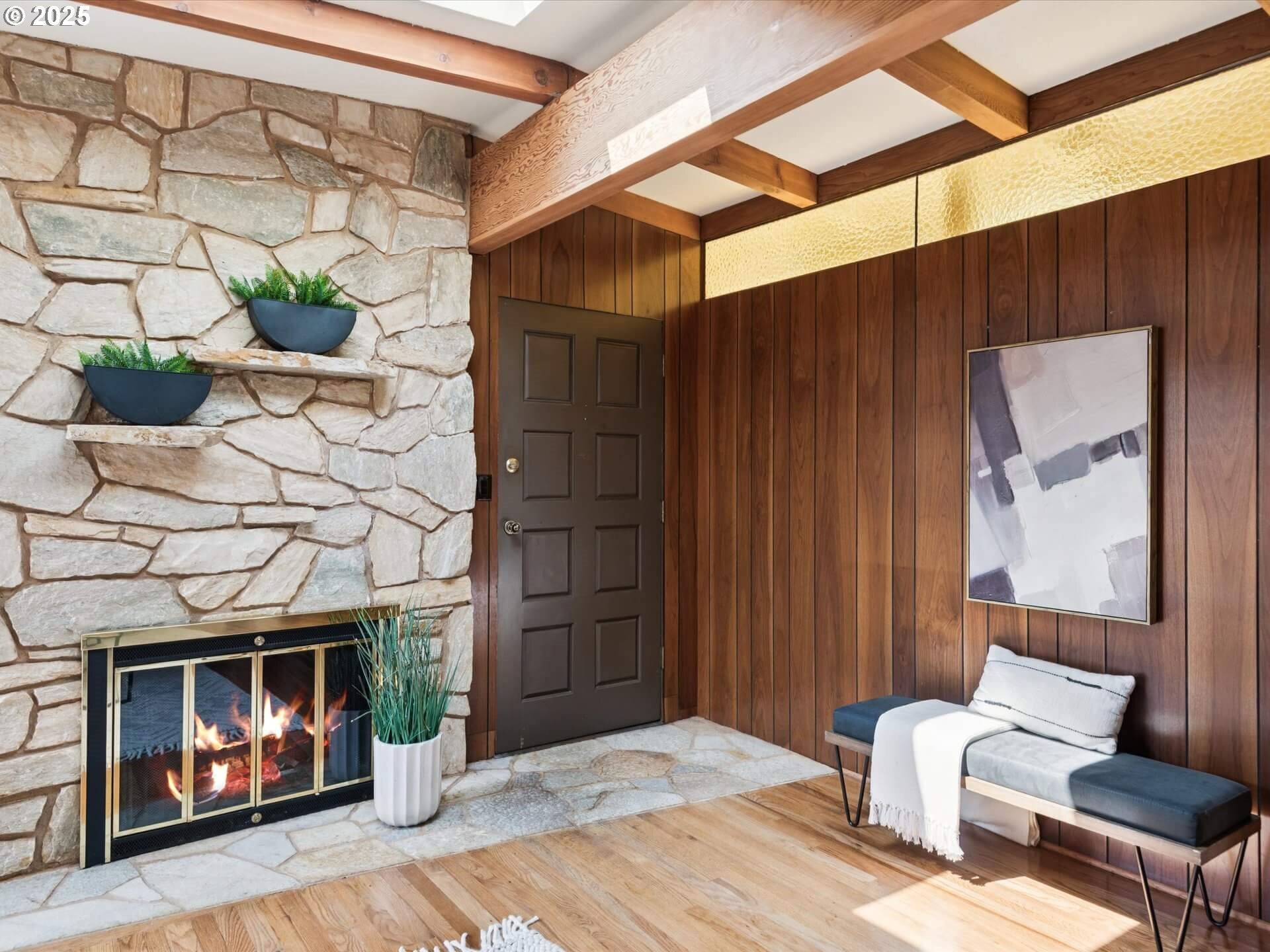 Property Photo: 3420 NE 92nd Ave OR 97220