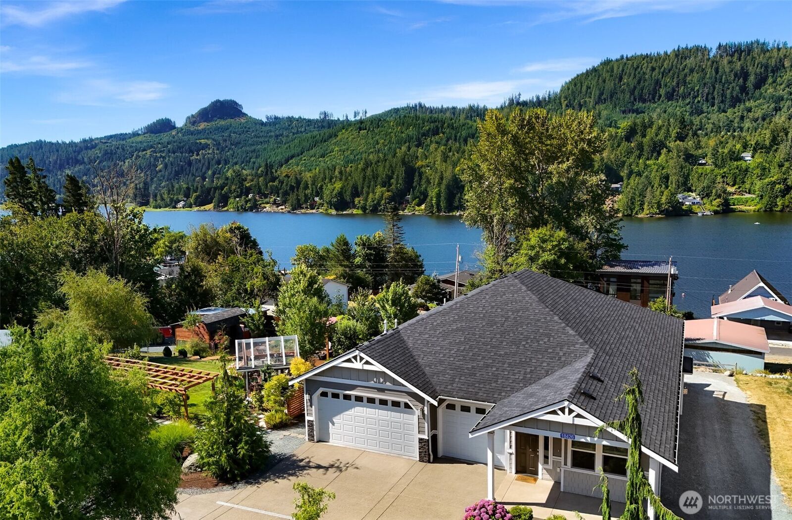 Property Photo: 18426 State Route 9 WA 98274