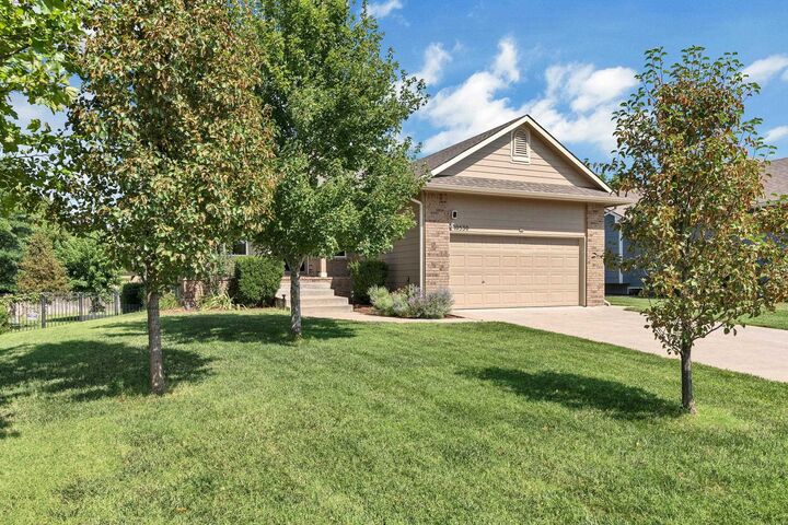 Property Photo:  10530 W Yosemite Ct  KS 67215-3014 