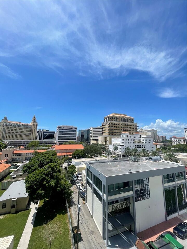 Property Photo:  1805 Ponce De Leon Blvd 633  FL 33134 