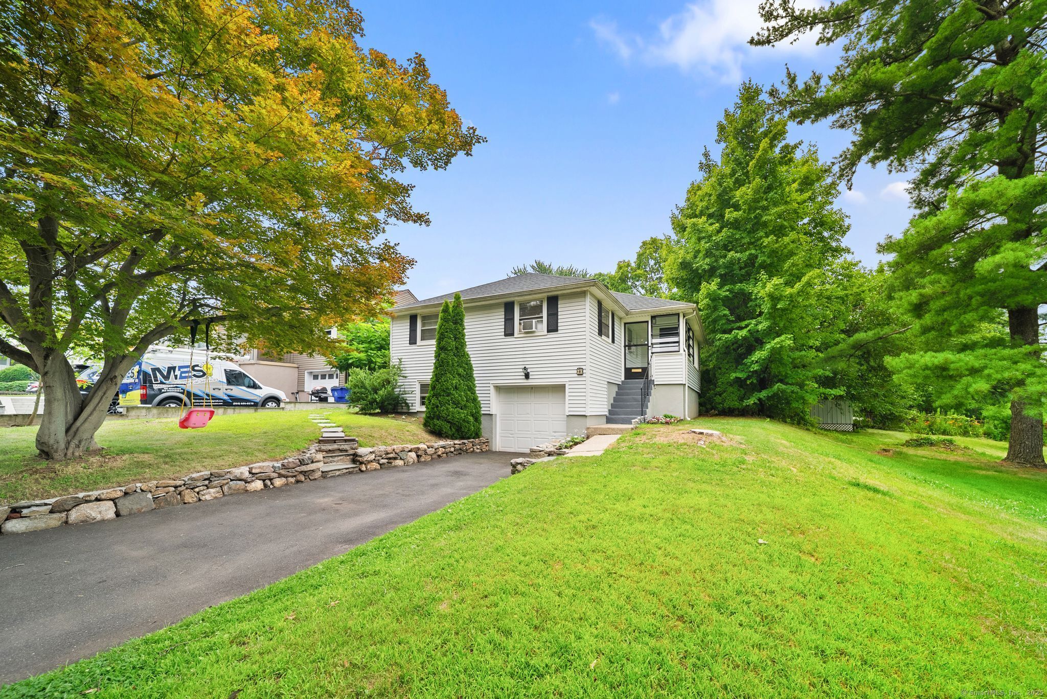 Property Photo:  63 Crocker Avenue  CT 06110 