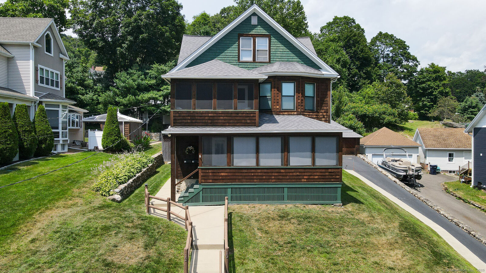 Property Photo: 12 Clifton Street CT 06483