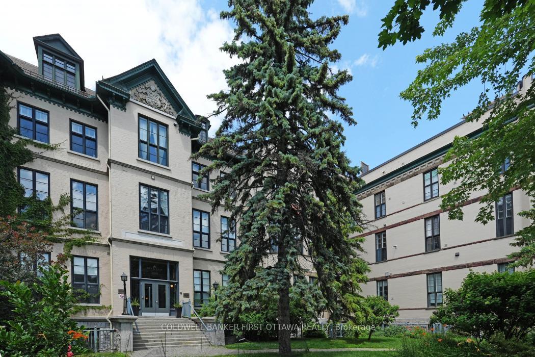 Property Photo:  589 Rideau Street 405  ON K1N 6A1 