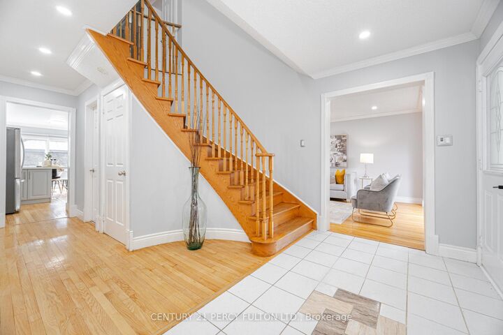 Property Photo:  514 Lightfoot Place  ON L1V 5Z8 