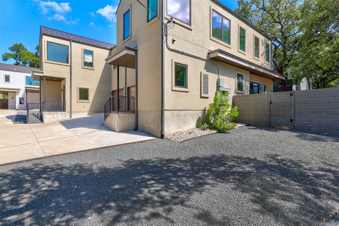 Property Photo:  3208 Clawson Road 4A  TX 78704 