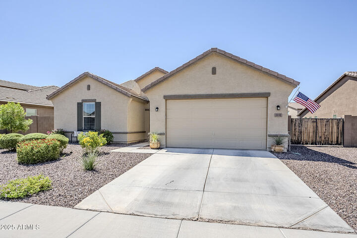 Property Photo:  2135 W Angelo Way  AZ 85144 