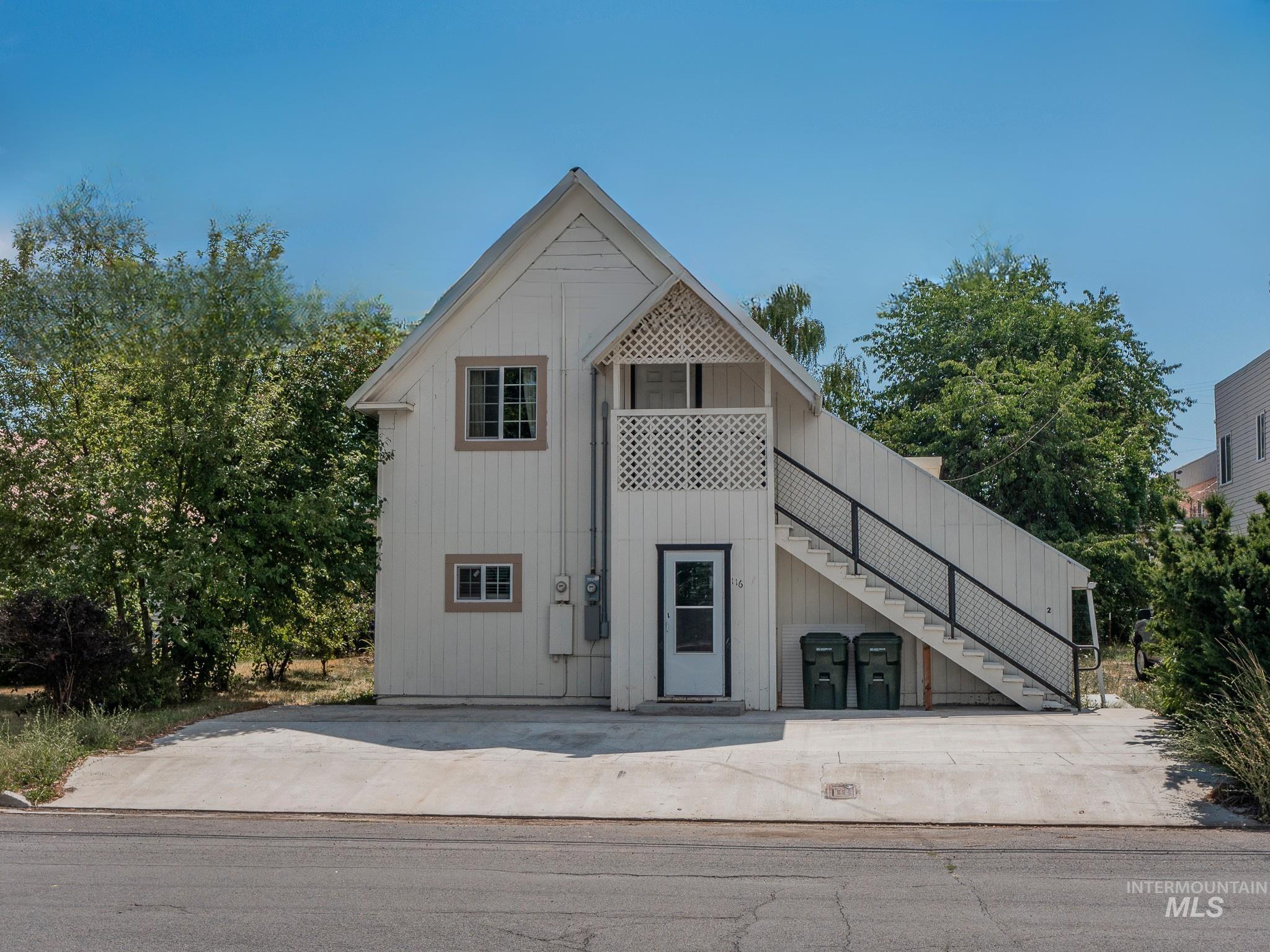 Property Photo: 116 E North 2nd St. ID 83530