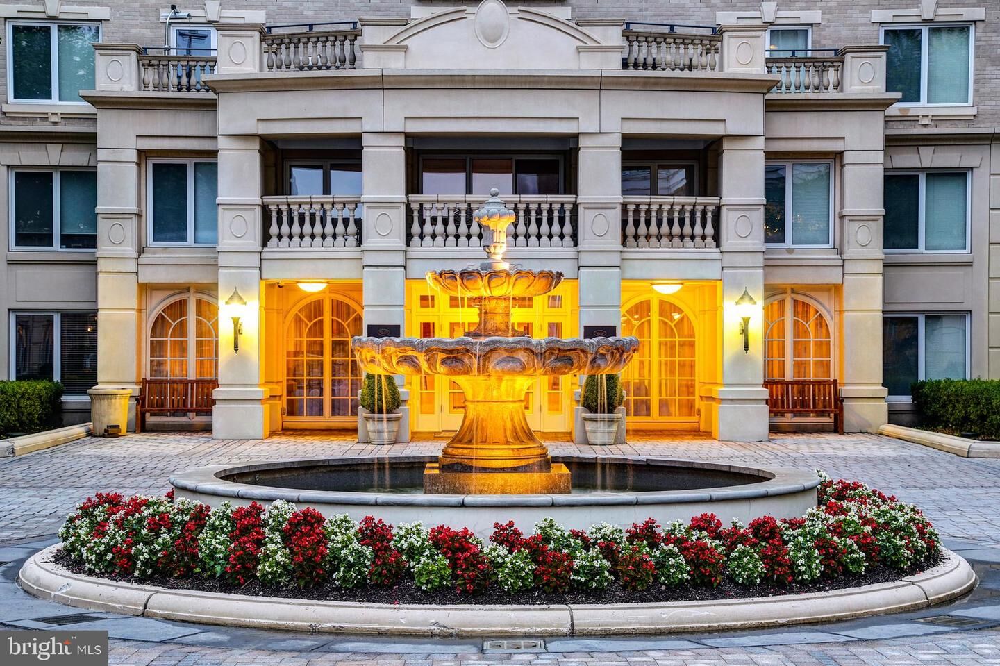 Property Photo: 5 Park Place 626 MD 21401