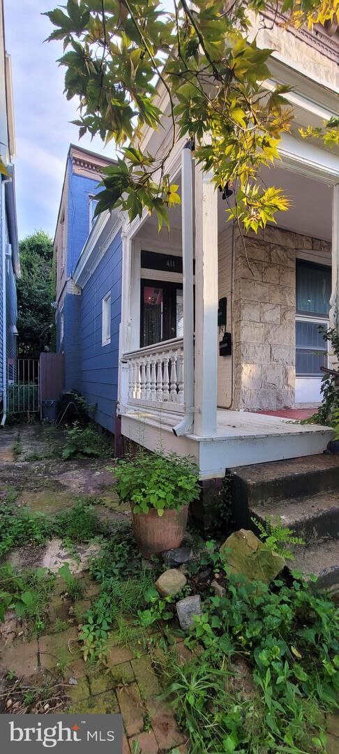 Property Photo:  411 E 31st Street E  MD 21218 