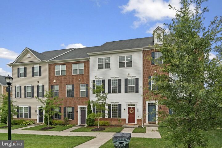 Property Photo: 7806 Richard Halley Way MD 21075