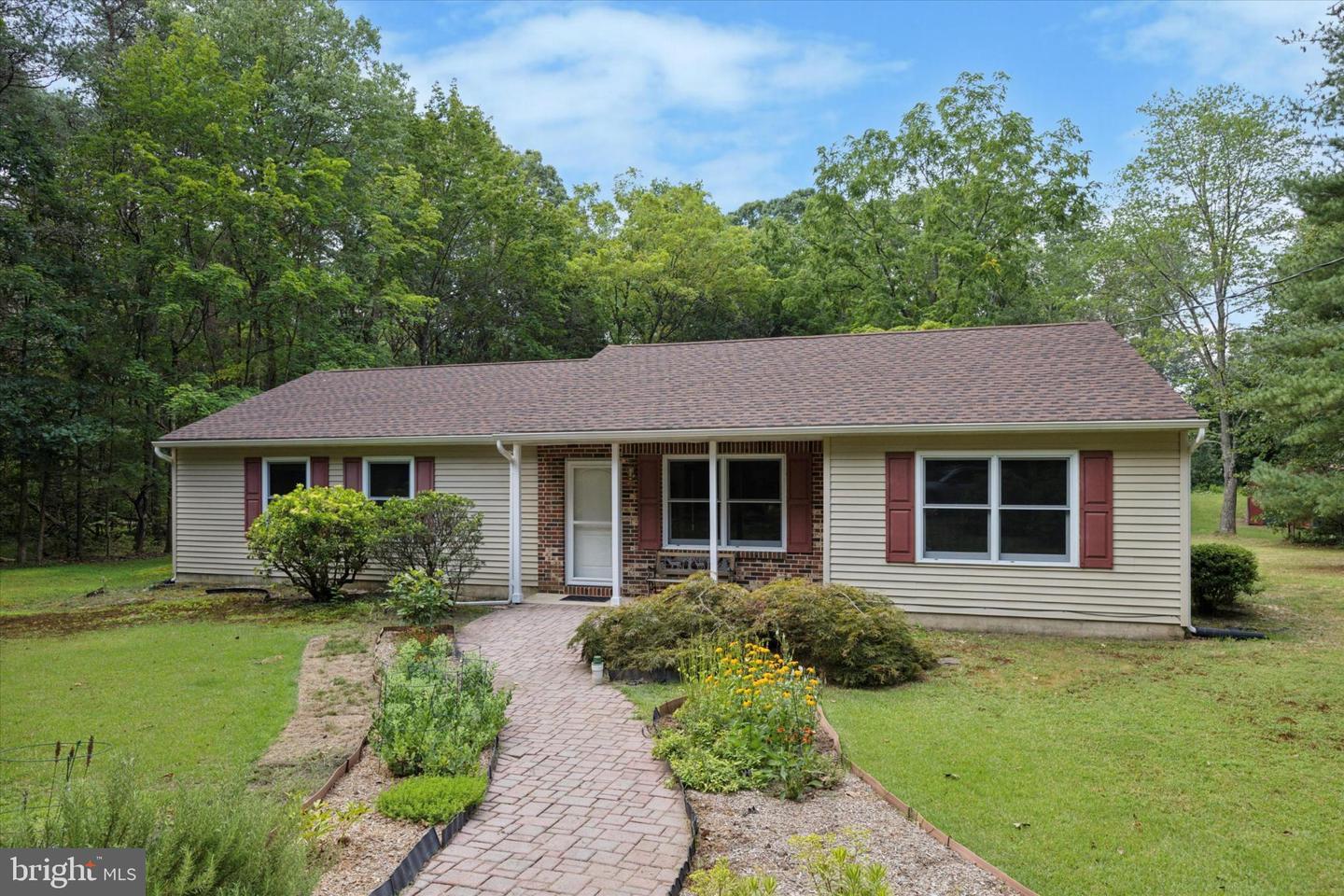 14 Main Street  Cream Ridge NJ 08514 photo