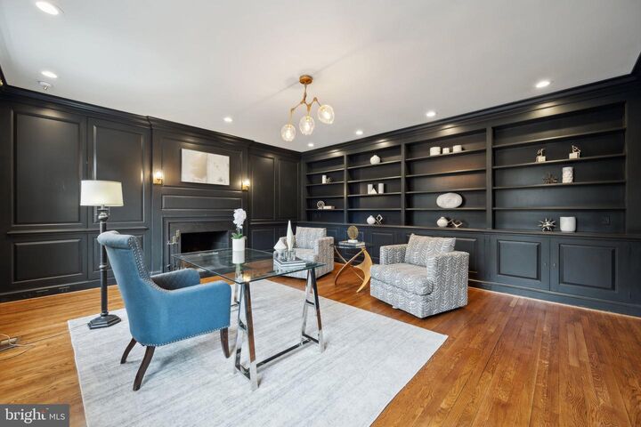 Property Photo: 8901 Durham Drive MD 20854