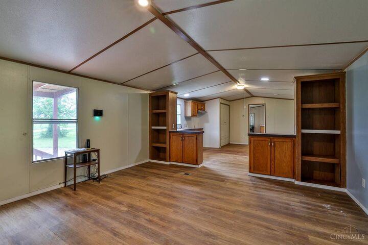 Property Photo:  5176 Greenbush East Road  OH 45154 