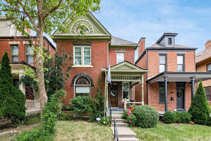Property Photo: 856 Summit Street OH 43215