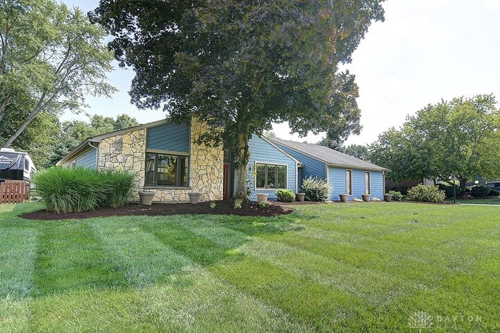 Property Photo: 3315 Southfield Drive OH 45434