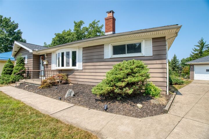 Property Photo: 2738 E 44th Street PA 16510
