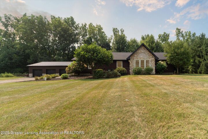 9871 Mason Road  Ovid MI 48866 photo