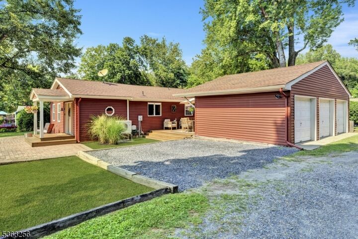 Property Photo: 6 Center St NJ 07823