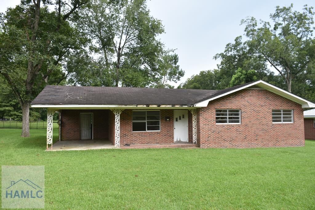 Property Photo: 305 South Baker Street GA 30427