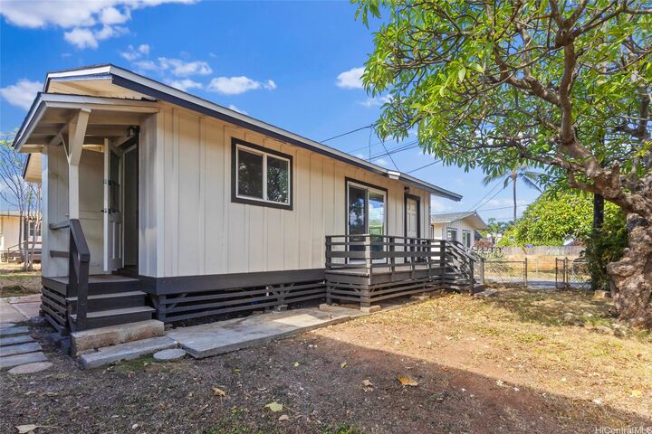 91-433 Ewa Beach Road  Ewa Beach HI 96706 photo