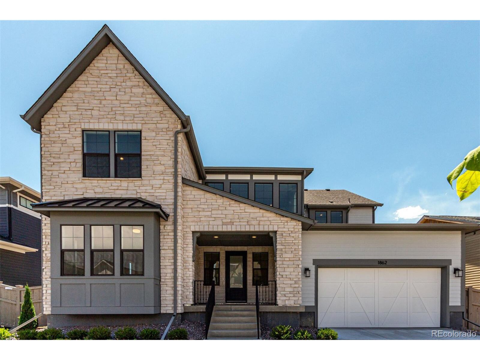 Property Photo:  1862 Hickory Ave  CO 80516 