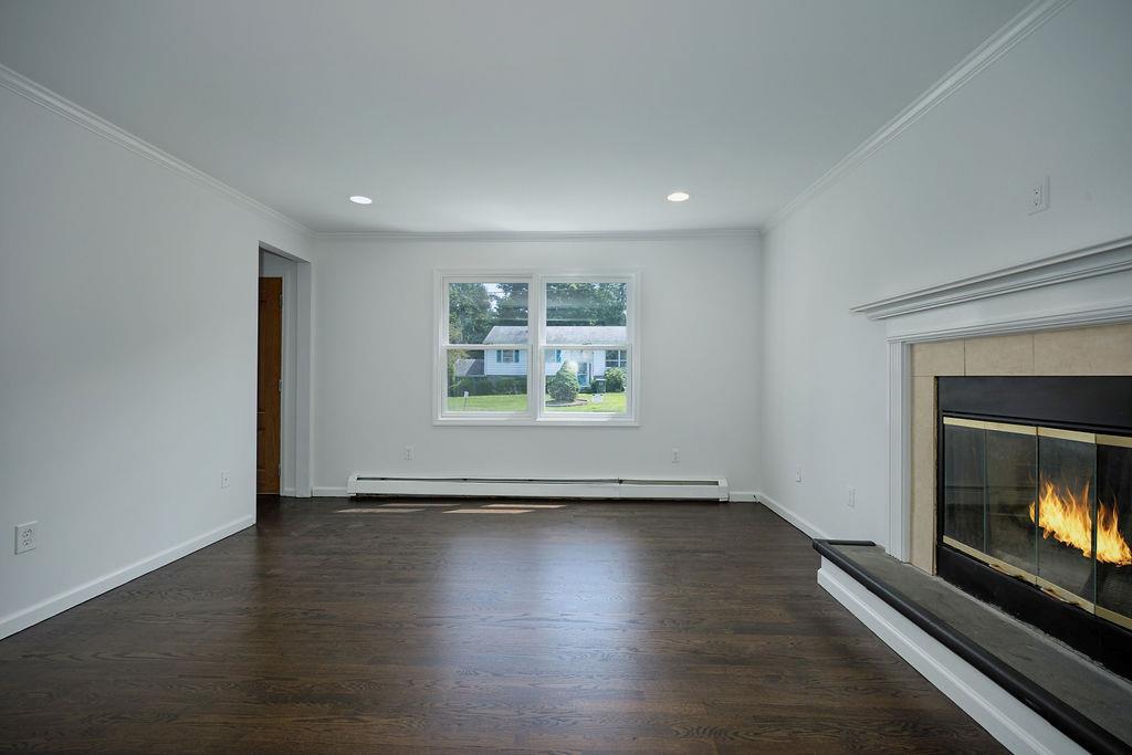 Property Photo:  331 Overlook Court  NY 10512 