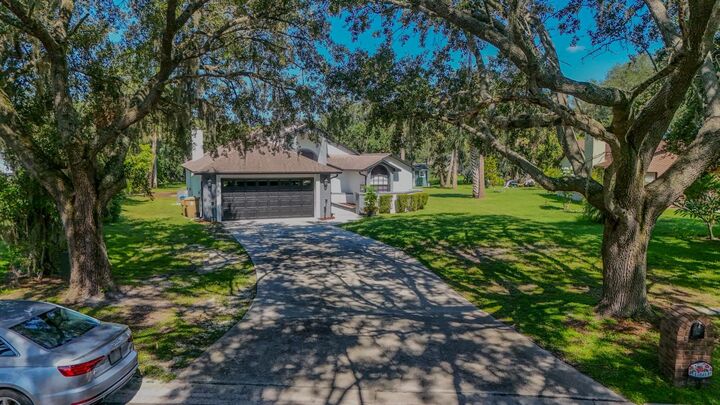 Property Photo:  1760 Cheryl Lane  FL 34744 