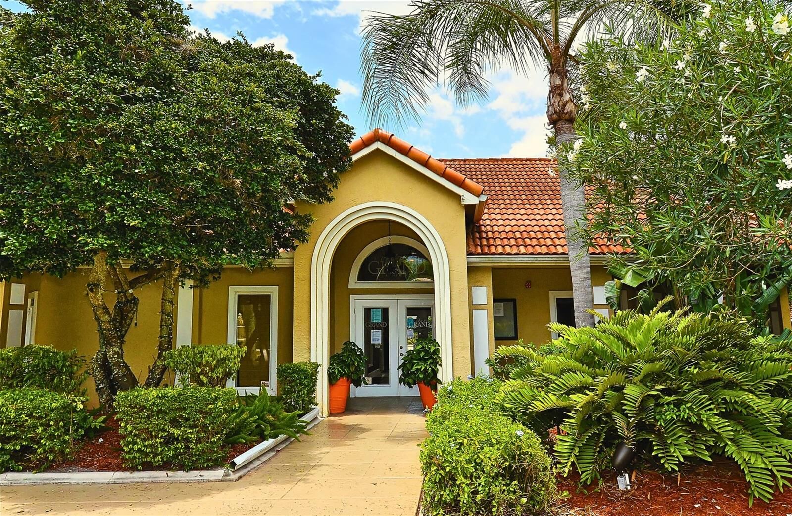 Property Photo:  4065 Crockers Lake Boulevard 22  FL 34238 