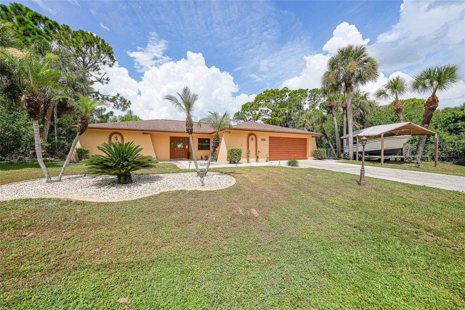 Property Photo: 2199 Bendway Drive FL 33948
