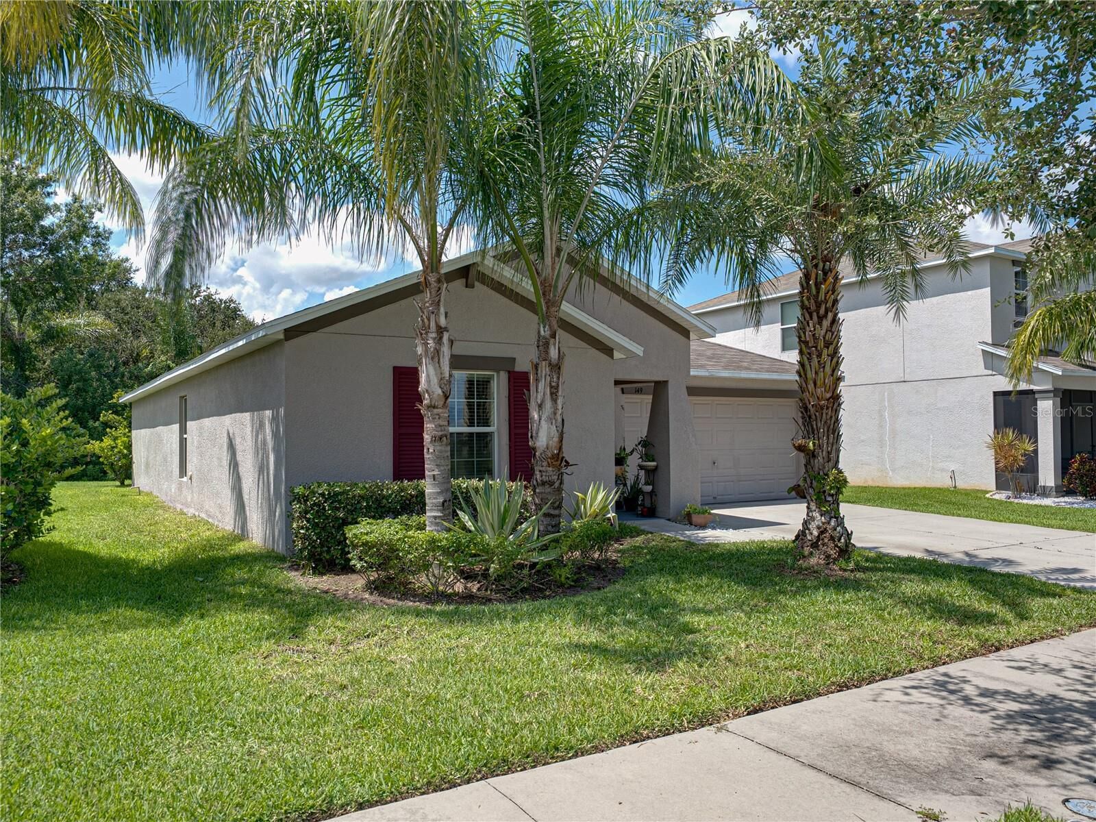 Property Photo:  149 Cascade Bend Drive  FL 33570 